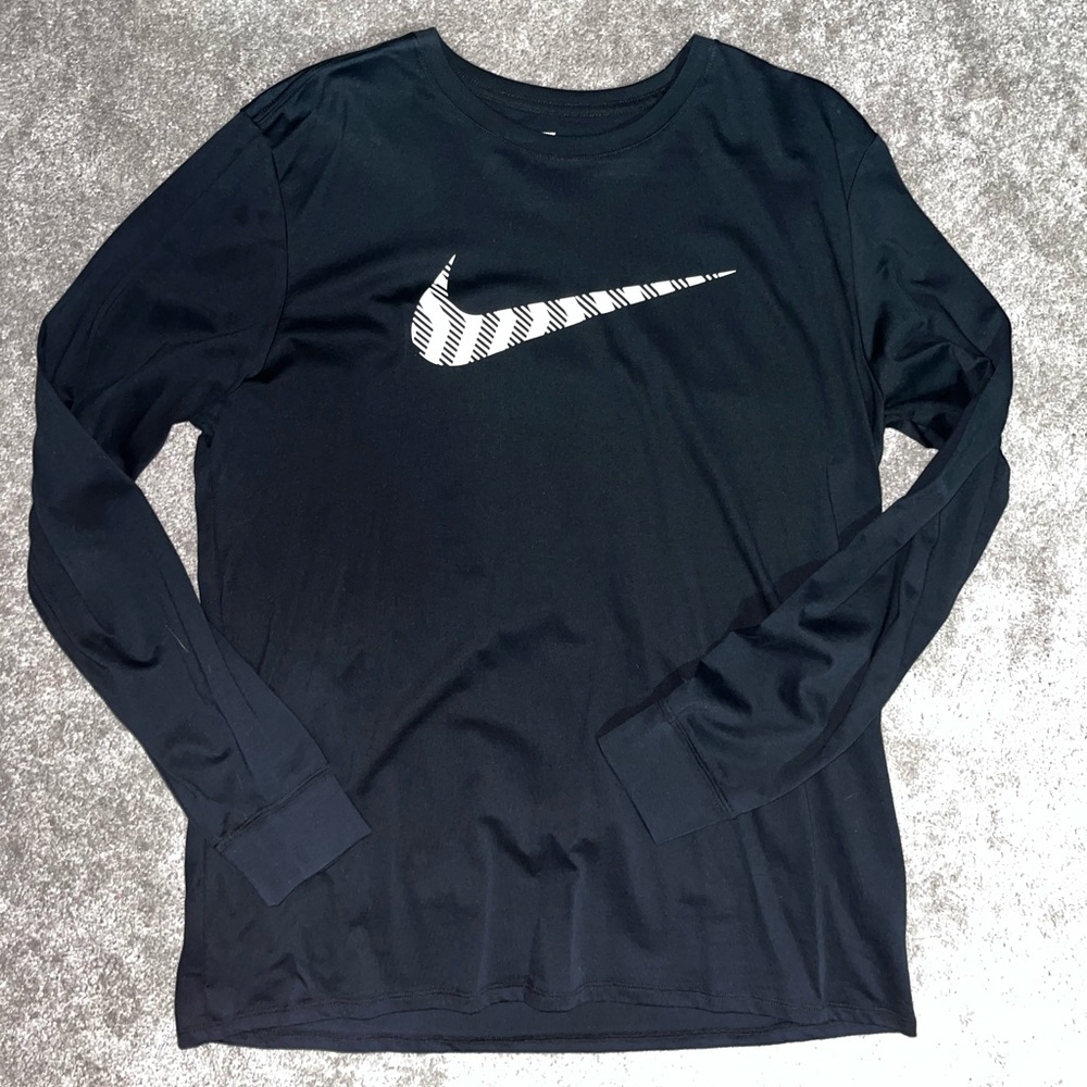 Nike Long Sleeve Logo Tee